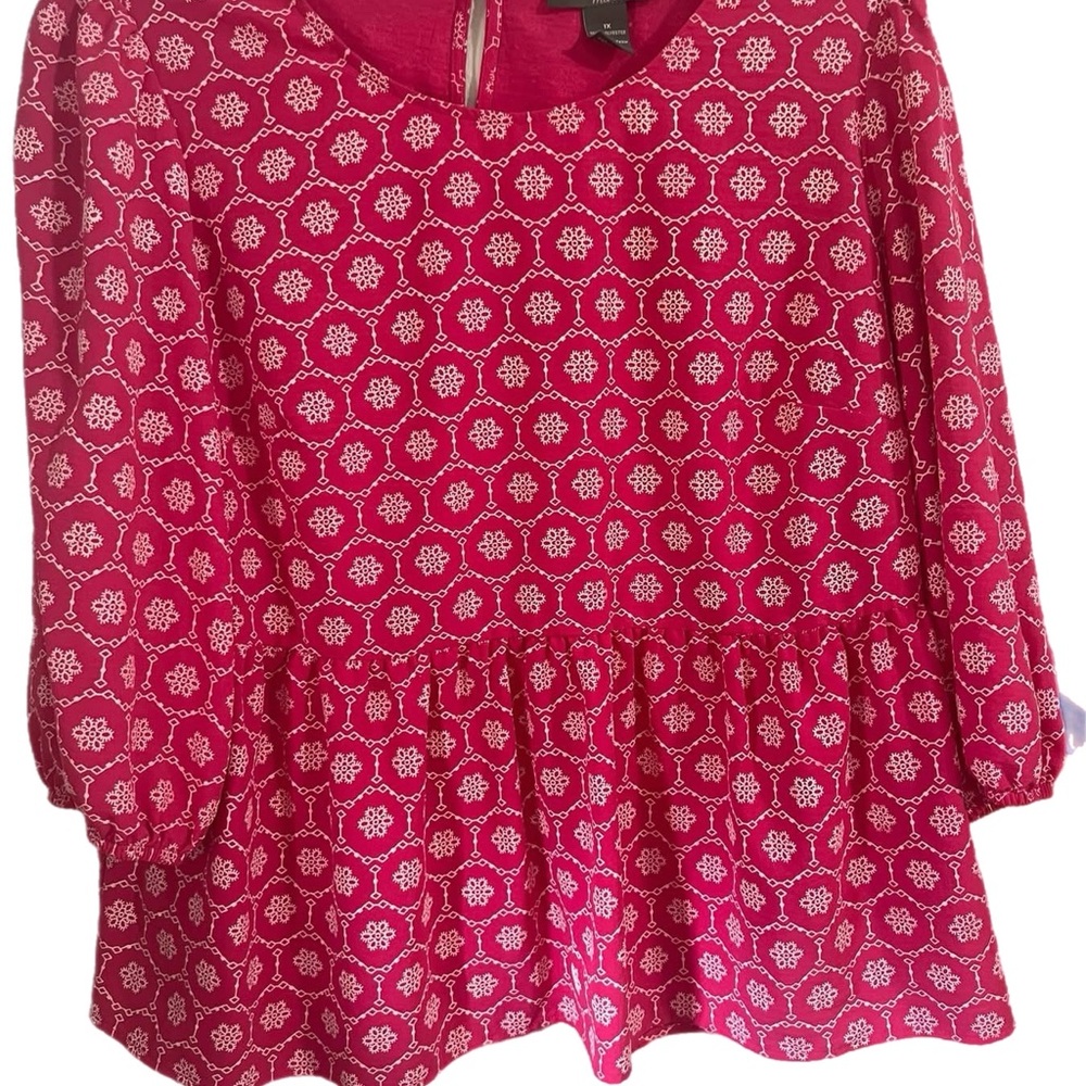 Like new plus Size 1X Olivia & Martin Hot Pink Peplum Top